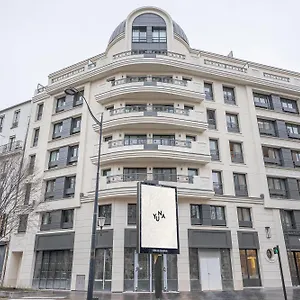 4* Aparthotel Yuna Porte-maillot -